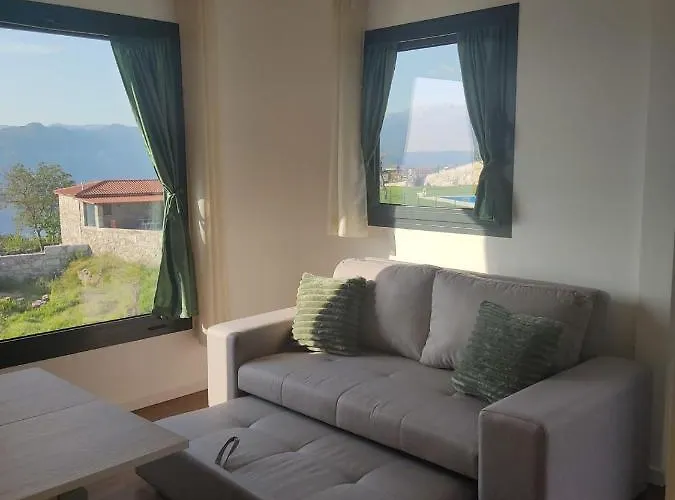 Casa Do Iteiro بيت للعطل *