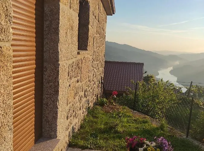 Casa Do Iteiro Canicada