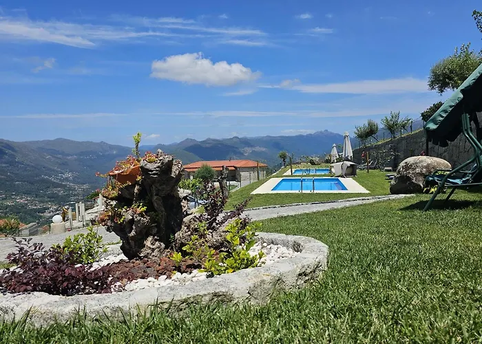 Holiday home Casa Do Iteiro Canicada